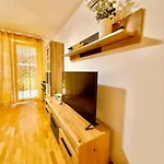Sunflower شقة مورفسكه تيبليتسه