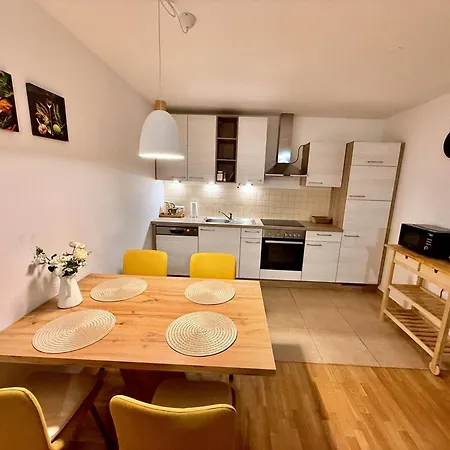 Apartament Sunflower