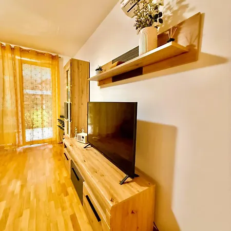 Sunflower 아파트 모라브스케토플리체